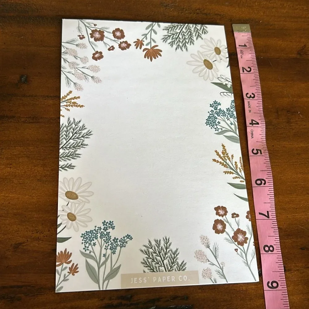 Daily planner notepad plus charm pin and notepad flower print Jess paper Co NwT